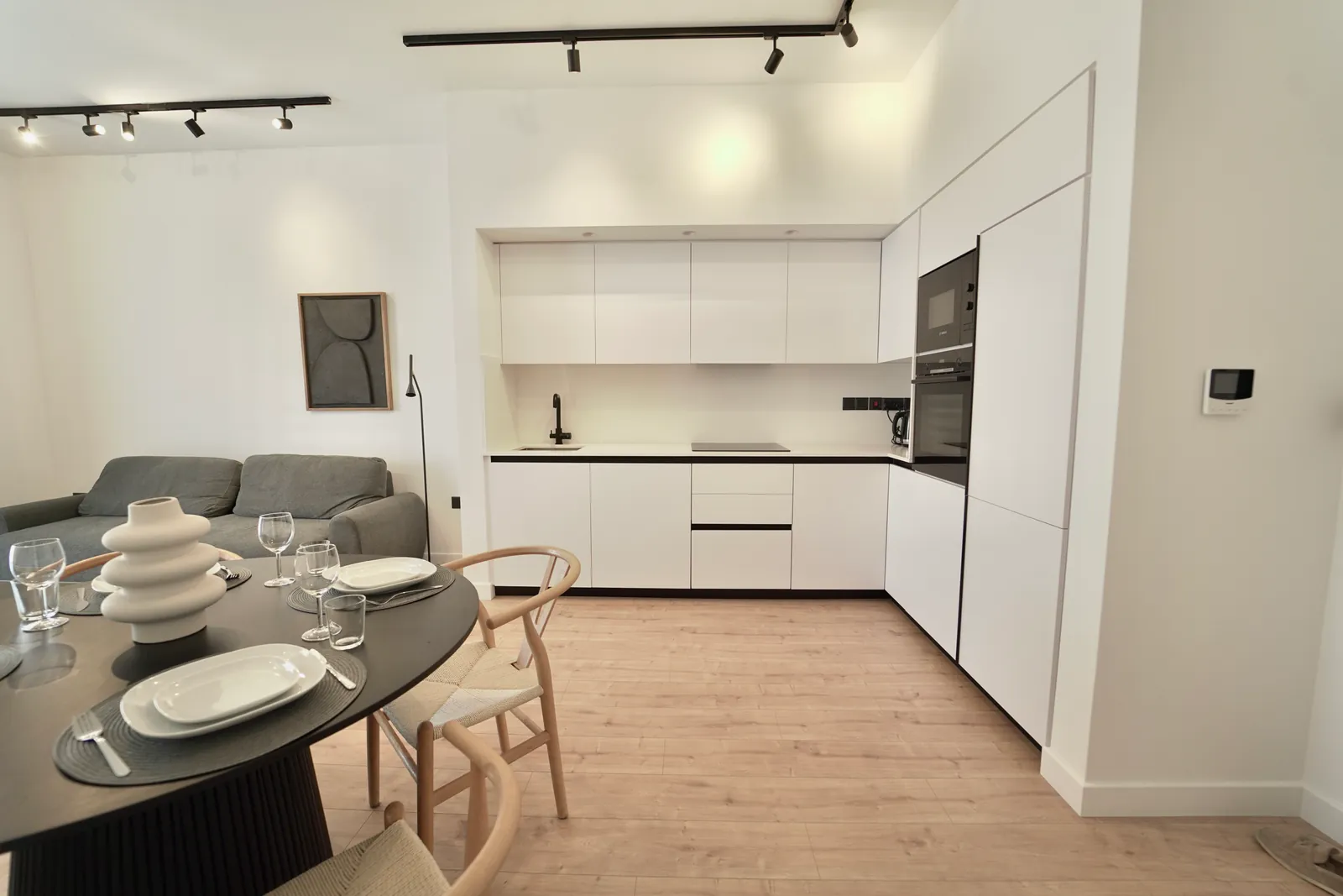 KABU 203 — Living area