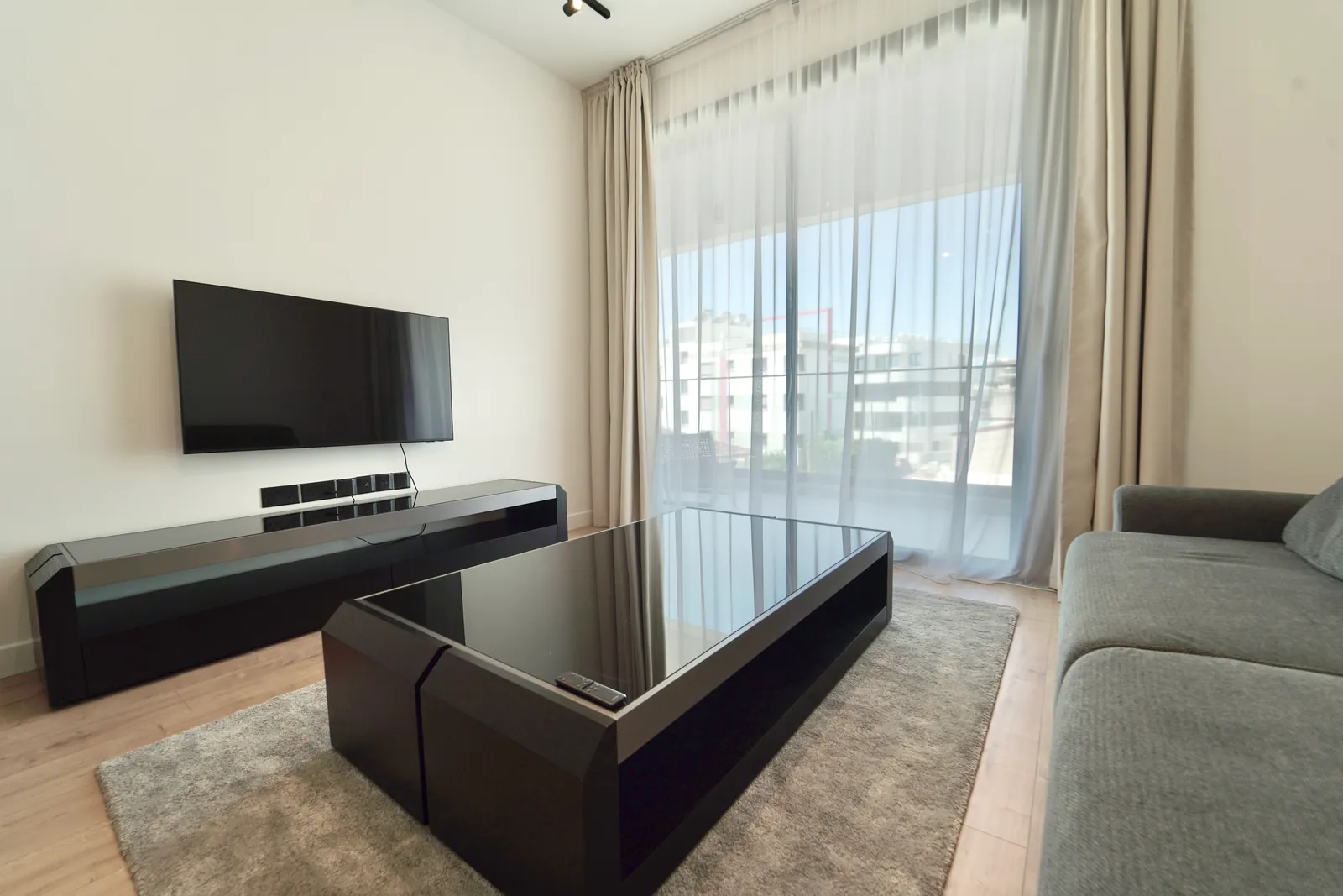KABU 203 — Kitchen detail