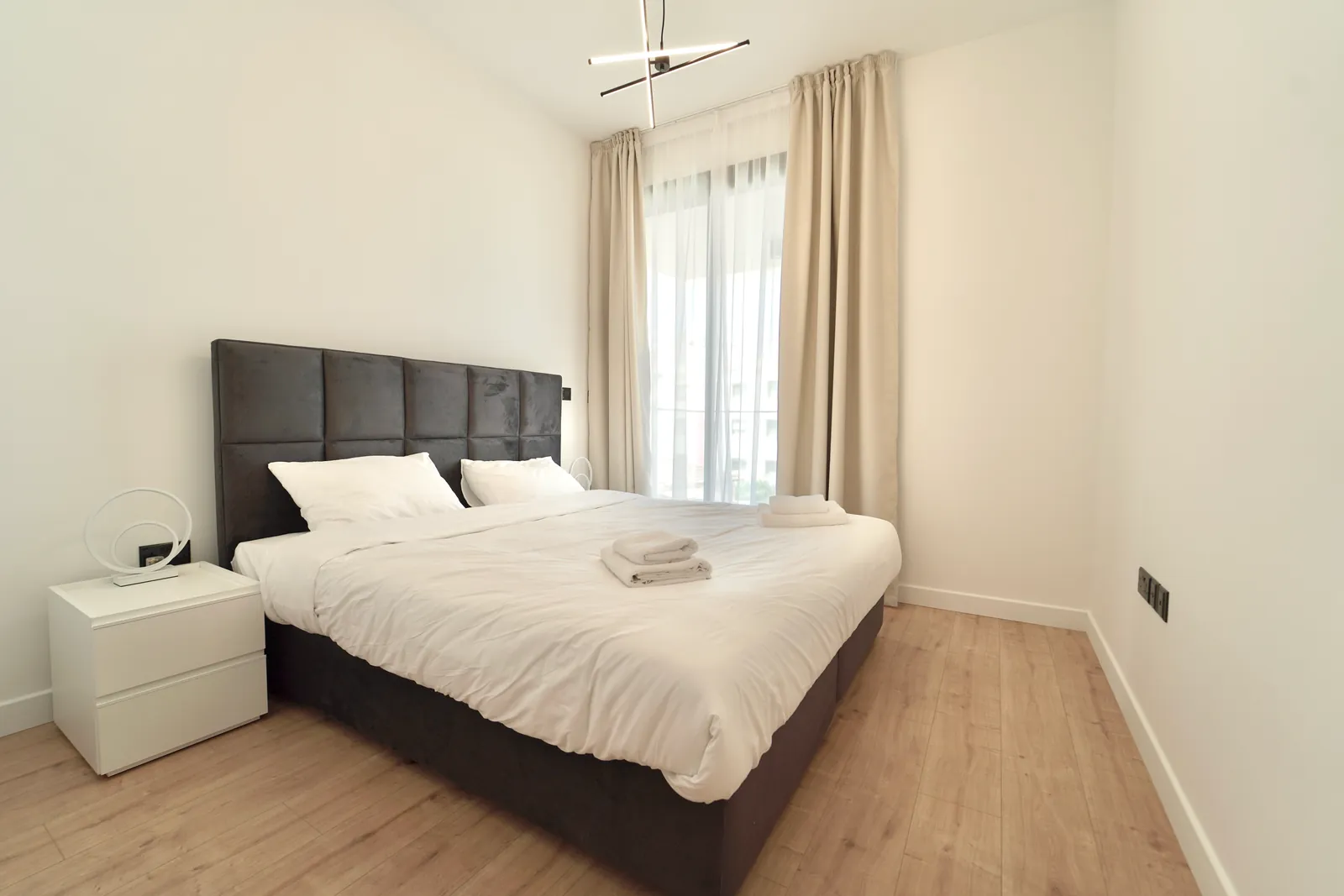 KABU 203 — Wardrobe